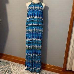 GORGEOUS, Resort Style, Halter Dress, Like New! Size 14